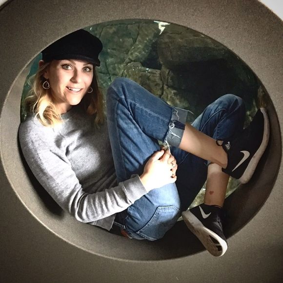 Meet your Posher, Cassondra - Picture 2 of 2